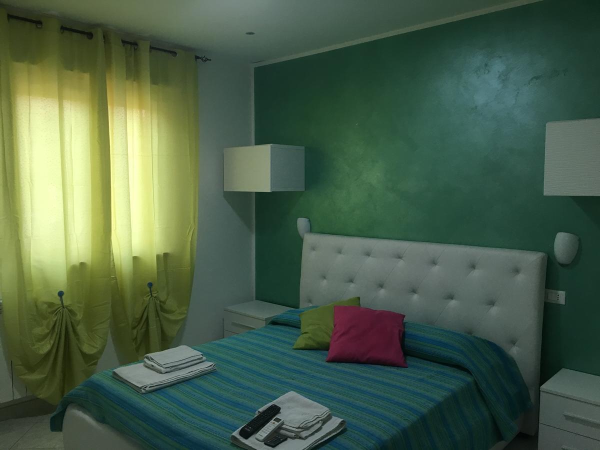 Solerosa Bed & Breakfast Fondi Ngoại thất bức ảnh