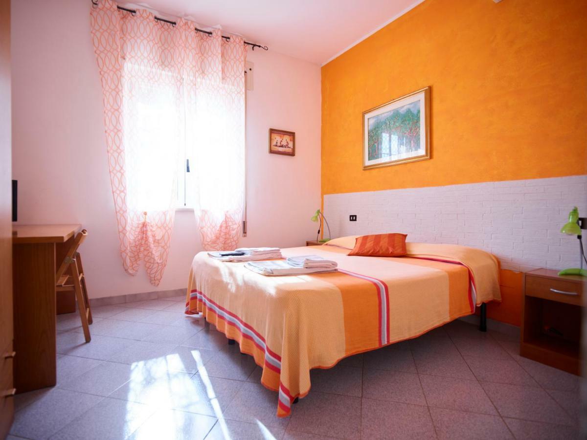 Solerosa Bed & Breakfast Fondi Ngoại thất bức ảnh